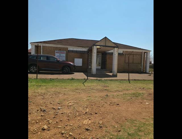 BUSINESS PROPERTY TO RENT IN SEBOKENG UNIT 6